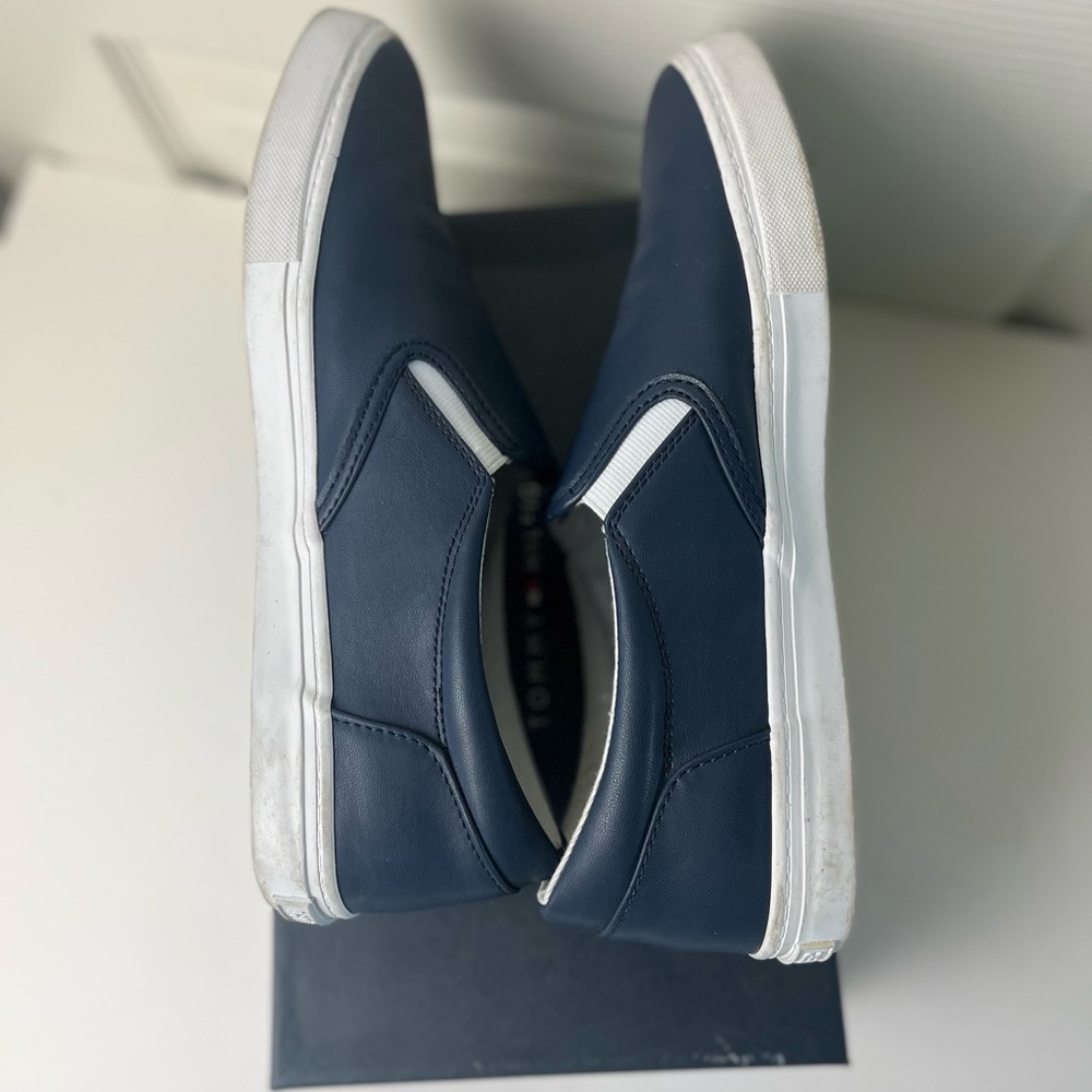 Tommy Hilfiger slip ons - Picture 4 of 6